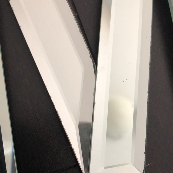 HOME Mirrored Letter Sign - Picture 11 of 16